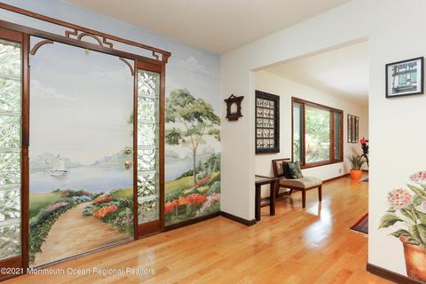 8 Deer Path, Holmdel, NJ 07733 photo 16