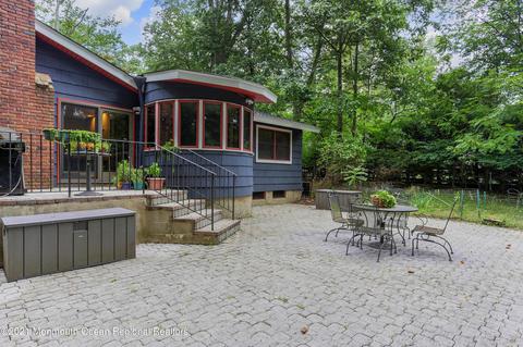8 Deer Path, Holmdel, NJ 07733 photo 9