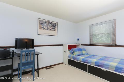 8 Deer Path, Holmdel, NJ 07733 photo 31