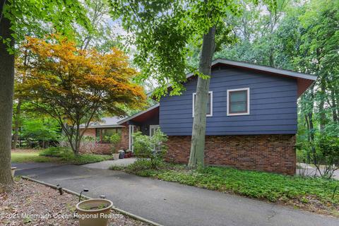 8 Deer Path, Holmdel, NJ 07733 photo 12