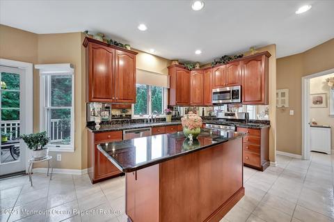 56 Overlook Dr, Jackson, NJ 08527 photo 11