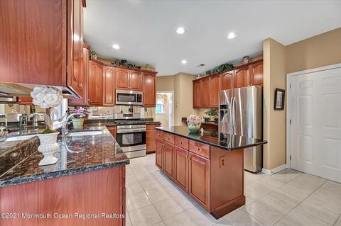 56 Overlook Dr, Jackson, NJ 08527 photo 12