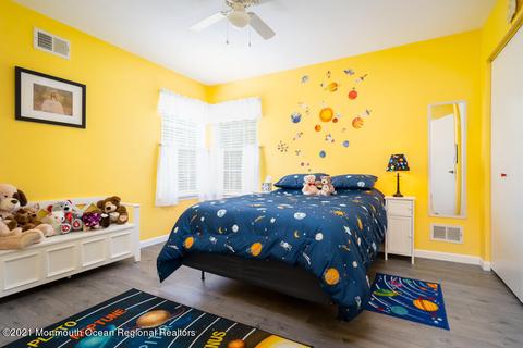 5 Wales Ct, Forked River, NJ 08731 photo 9