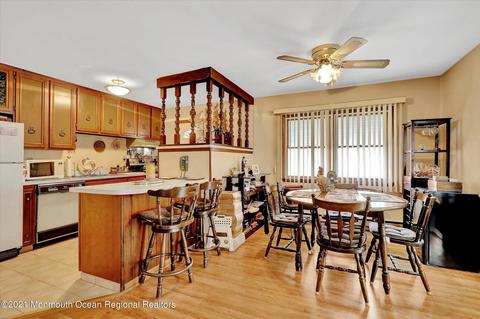 333 E Cape May Ave, Ocean Gate, NJ 08740 photo 11
