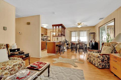 333 E Cape May Ave, Ocean Gate, NJ 08740 photo 9
