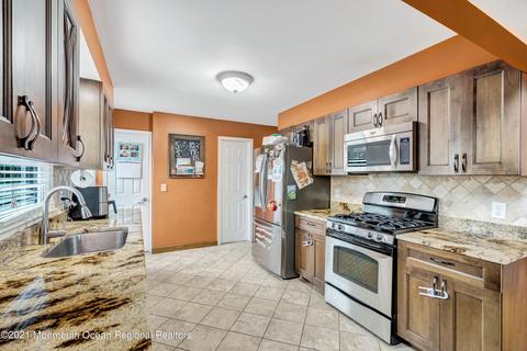 171 Walnut Dr, Brick, NJ 08724 photo 7
