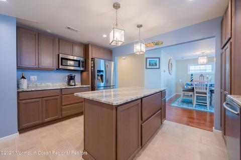 46 E Pampano Dr, Brick, NJ 08723 photo 10