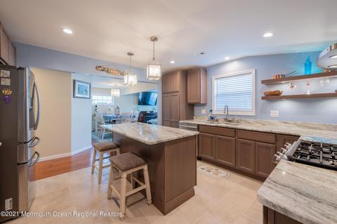 46 E Pampano Dr, Brick, NJ 08723 photo 9