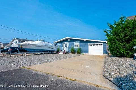 46 E Pampano Dr, Brick, NJ 08723 photo 4