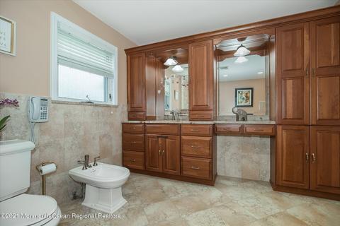 10 Linn Rd, Nutley, NJ 07110 photo 14