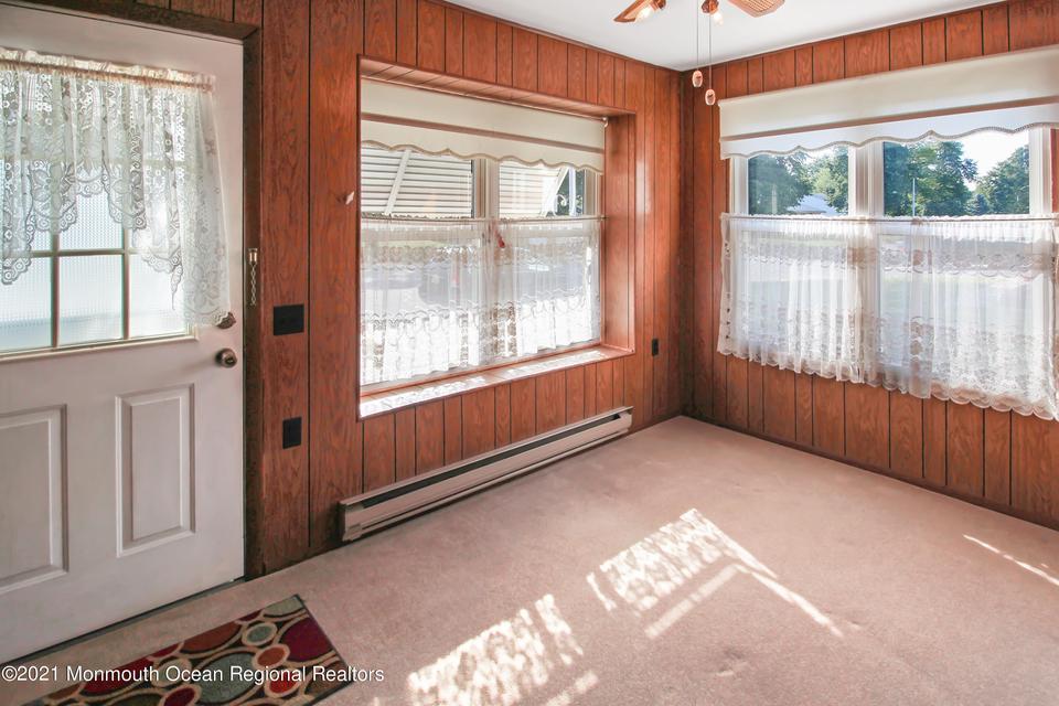  27 Independence Pkwy # A, Whiting, NJ 08759 photo 3