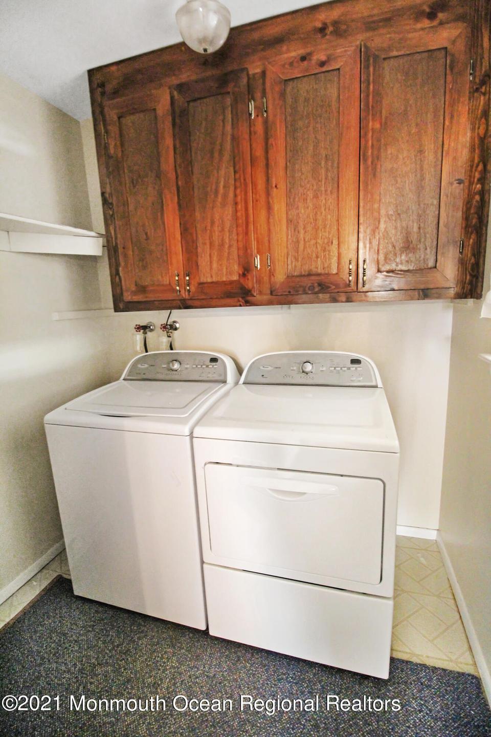  27 Independence Pkwy # A, Whiting, NJ 08759 photo 16