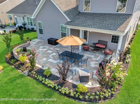 7 Lovelock Ln, Forked River, NJ 08731 photo 2