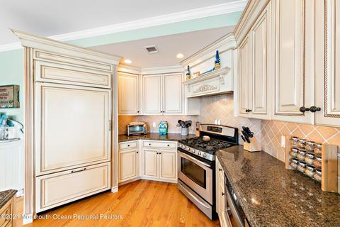103 E 26th St, Ship Bottom, NJ 08008 photo 14