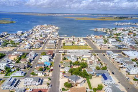 103 E 26th St, Ship Bottom, NJ 08008 photo 81