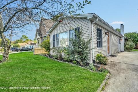 2003 Manor Dr, Wall, NJ 07719 photo 4