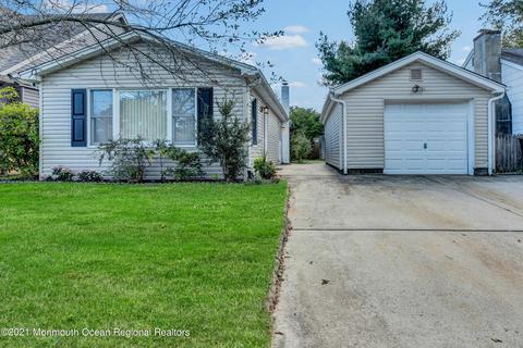 2003 Manor Dr, Wall, NJ 07719 photo 2