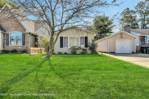 2003 Manor Dr, Wall, NJ 07719 photo 1