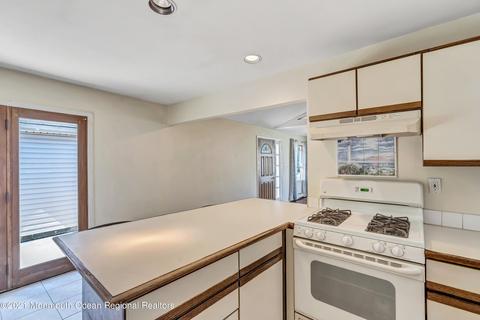 2003 Manor Dr, Wall, NJ 07719 photo 18