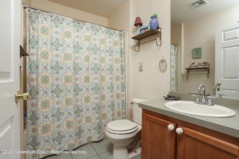 657 Summit Ave, Brick, NJ 08724 photo 16