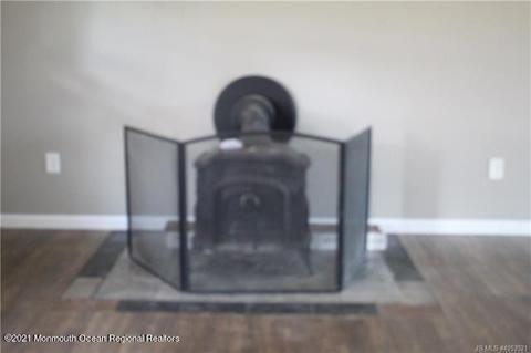 404 4th St, Waretown, NJ 08758 photo 6