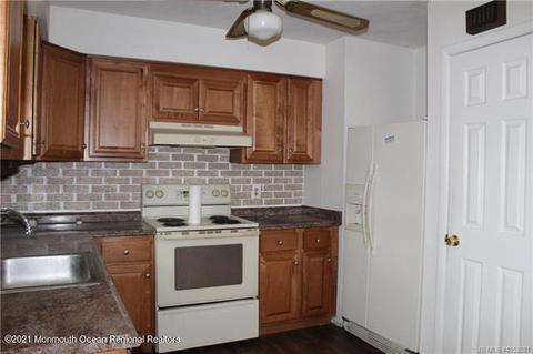 404 4th St, Waretown, NJ 08758 photo 2