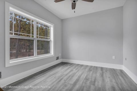 192 Willow Dr, Jackson, NJ 08527 photo 5