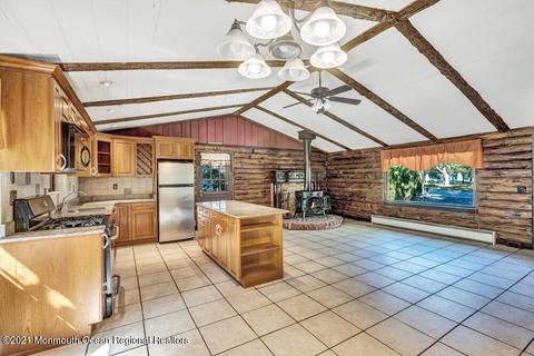 145 W Commodore Blvd, Jackson, NJ 08527 photo 12