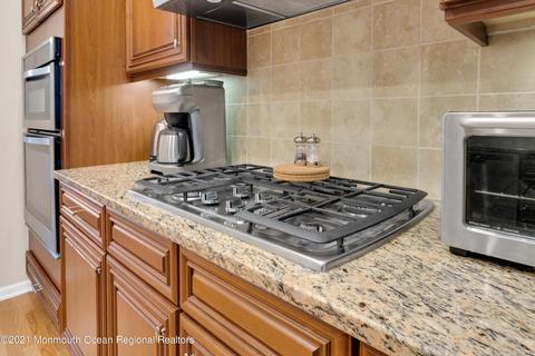 19 Gladstone St, Forked River, NJ 08731 photo 10