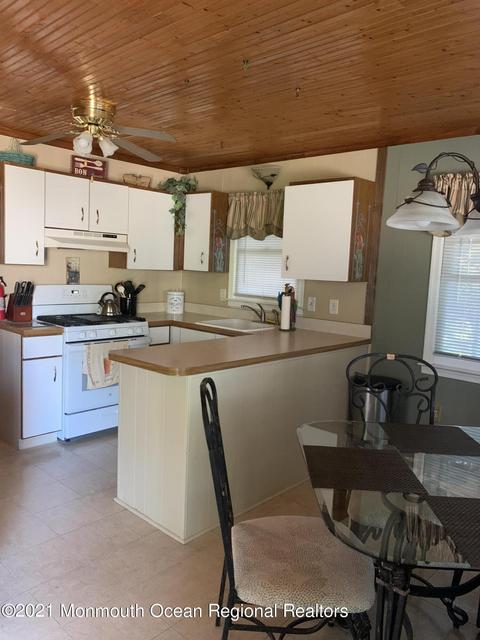 70 Dock Ave, Waretown, NJ 08758 photo 6