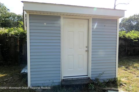 41 Maple St, Waretown, NJ 08758 photo 16