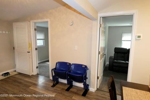 41 Maple St, Waretown, NJ 08758 photo 6
