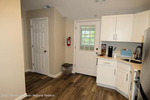 41 Maple St, Waretown, NJ 08758 photo 2