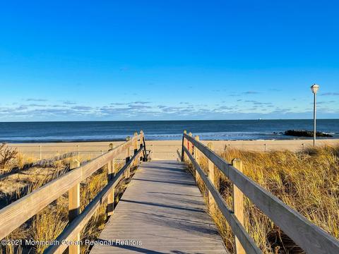 431 Deuce Dr, Wall, NJ 07719 photo 25