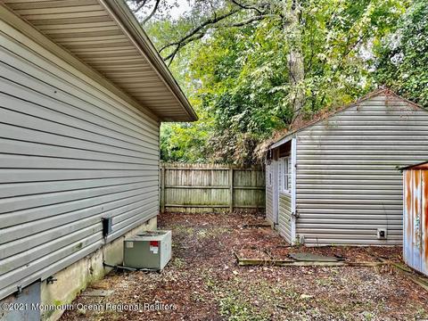 49 Chestnut St, Waretown, NJ 08758 photo 18