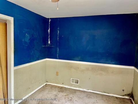 49 Chestnut St, Waretown, NJ 08758 photo 13