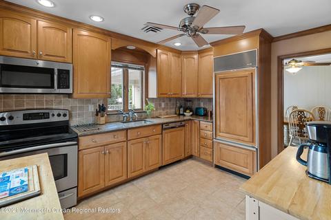 262 Broad St, Matawan, NJ 07747 photo 13