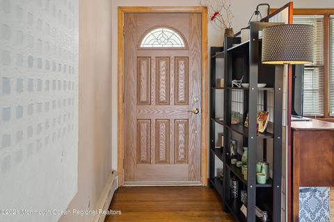 262 Broad St, Matawan, NJ 07747 photo 4