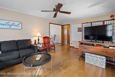 262 Broad St, Matawan, NJ 07747 photo 7