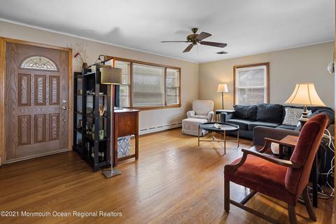 262 Broad St, Matawan, NJ 07747 photo 5
