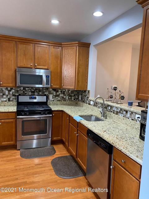 13 Mcgowan Ct, Old Bridge, NJ 08857 photo 7