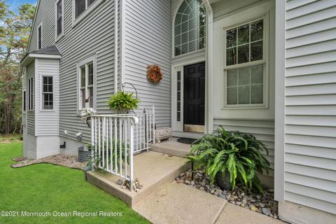25 Strathmere St, Waretown, NJ 08758 photo 8