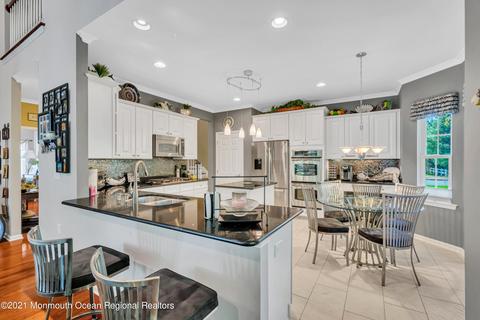 25 Strathmere St, Waretown, NJ 08758 photo 36
