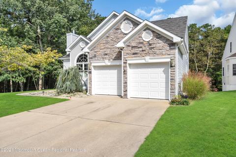 25 Strathmere St, Waretown, NJ 08758 photo 4