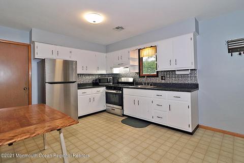 530 Devon St, Forked River, NJ 08731 photo 18