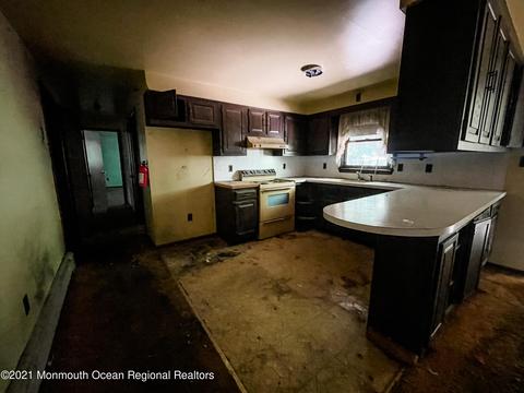 64 Cottrell Rd, Matawan, NJ 07747 photo 6