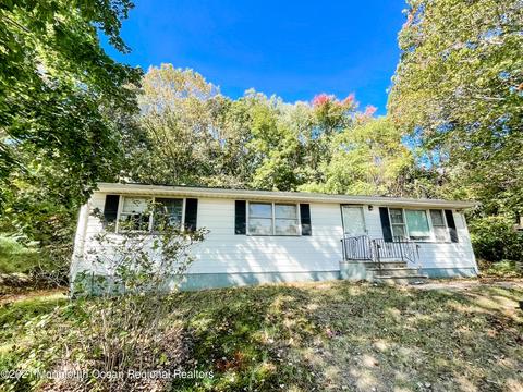 64 Cottrell Rd, Matawan, NJ 07747 photo 2
