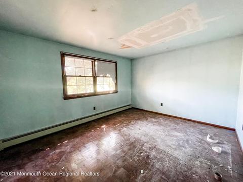 64 Cottrell Rd, Matawan, NJ 07747 photo 12