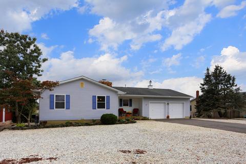 8 Dolphin Ct, Forked River, NJ 08731 photo 1