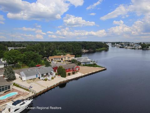 8 Dolphin Ct, Forked River, NJ 08731 photo 56